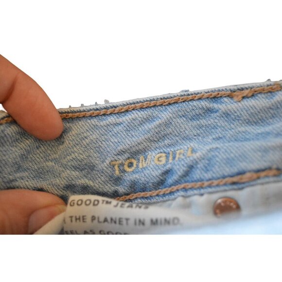 American Eagle Tom Girl Light Wash Distressed Jeans Women's 6 - Picture 4 of 7